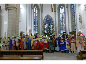 Aussendung der Sternsinger in Naumburg (Foto: Karl-Franz Thiede)